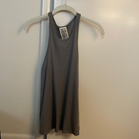 Free People grey tank - Picture 1 of 3